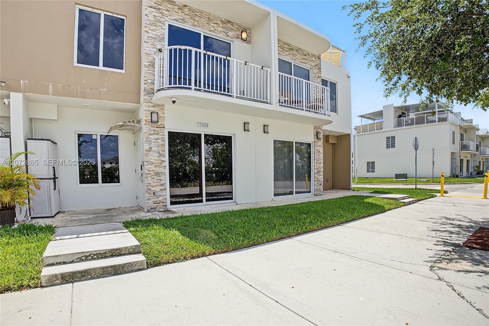25888 SW 139th Path # 25888, Homestead, FL 33032 photo 2