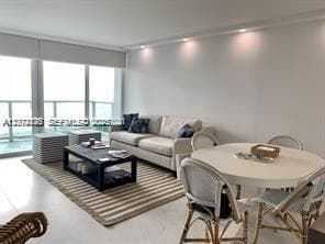 100 Bayview Dr # 2010, Sunny Isles Beach FL 33160 photo 4