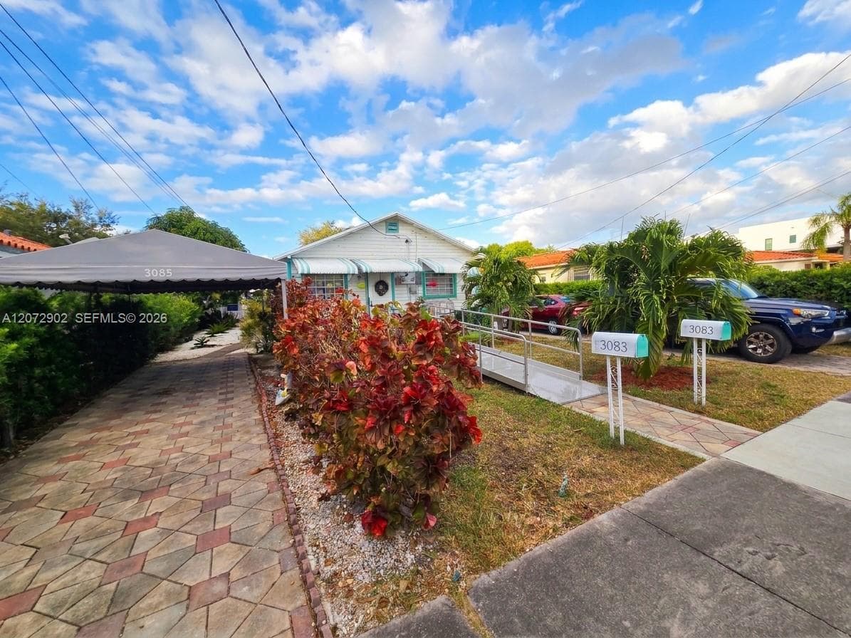 3085 & 3083 SW 17th St, Miami FL 33145 photo 2