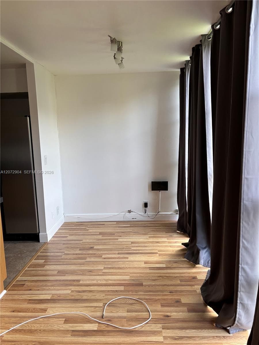 801 Three Islands Blvd # 301, Hallandale Beach FL 33009 photo 4