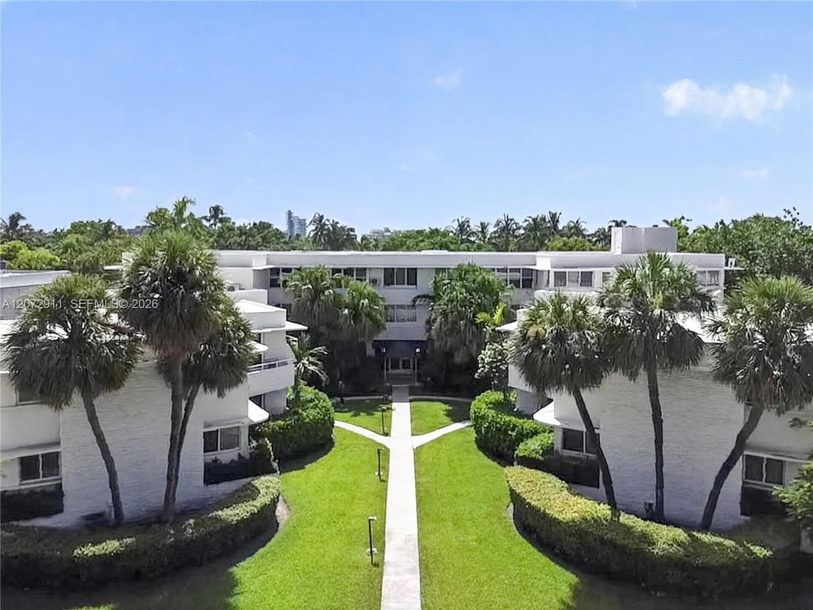 10190 Collins Ave # 204, Bal Harbour FL 33154