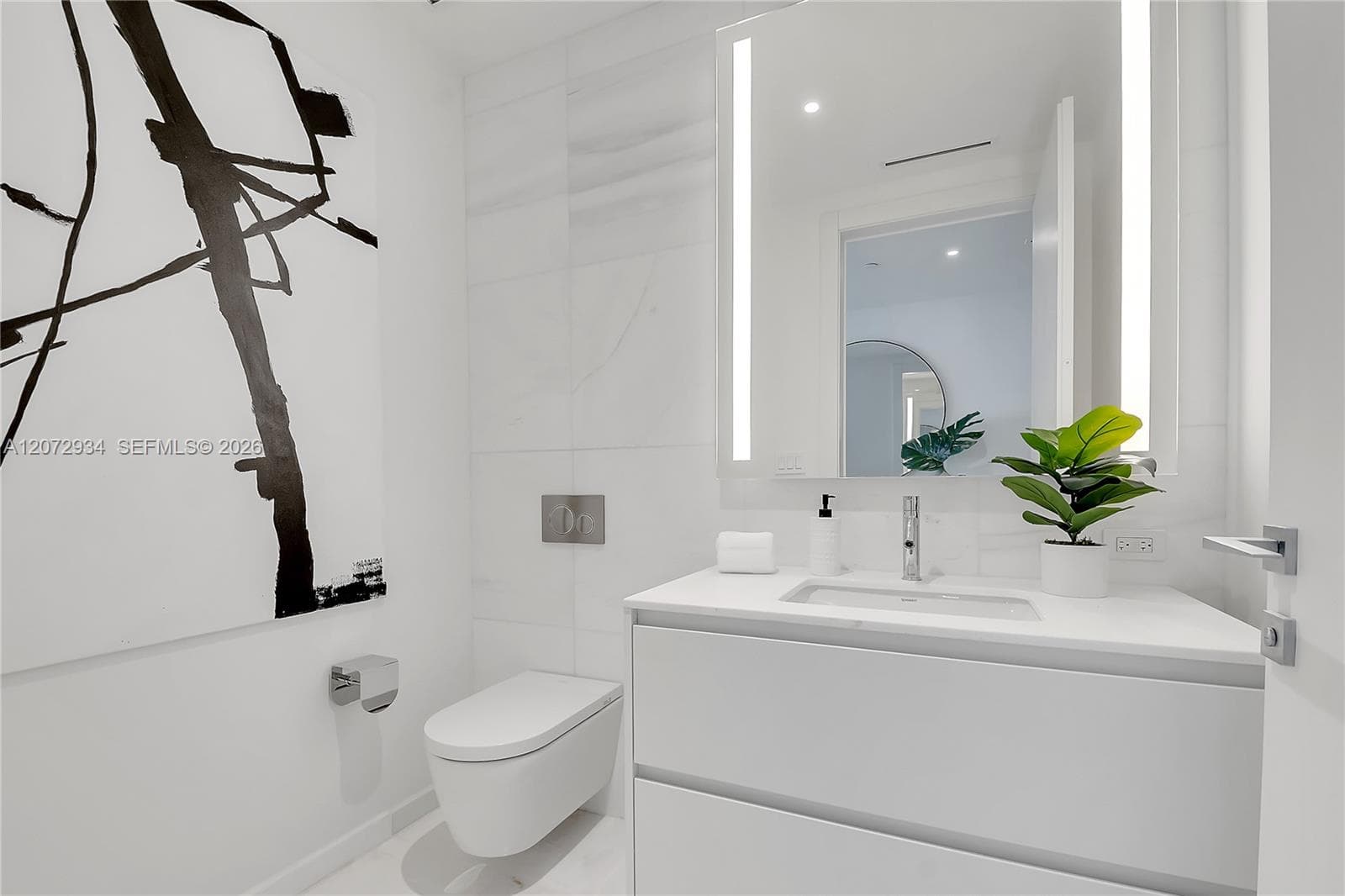 300 Biscayne Boulevard Way # 2902E, Miami FL 33131 photo 5