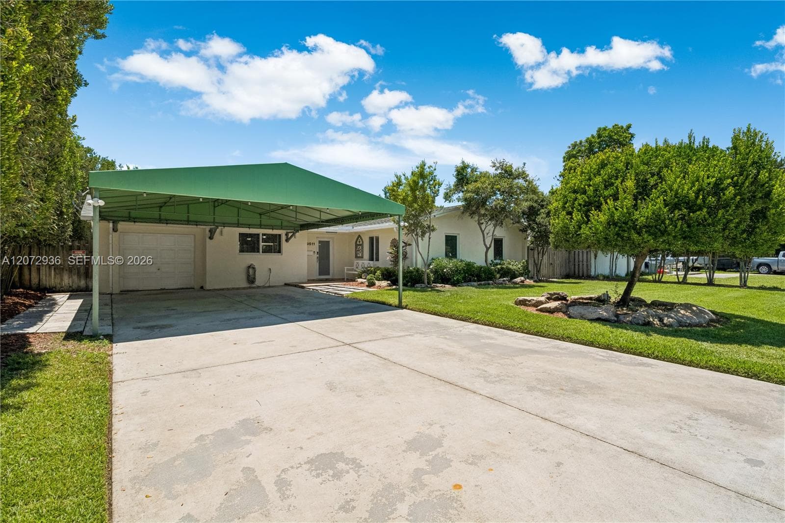 19511 Sterling Dr, Cutler Bay FL 33157 photo 2