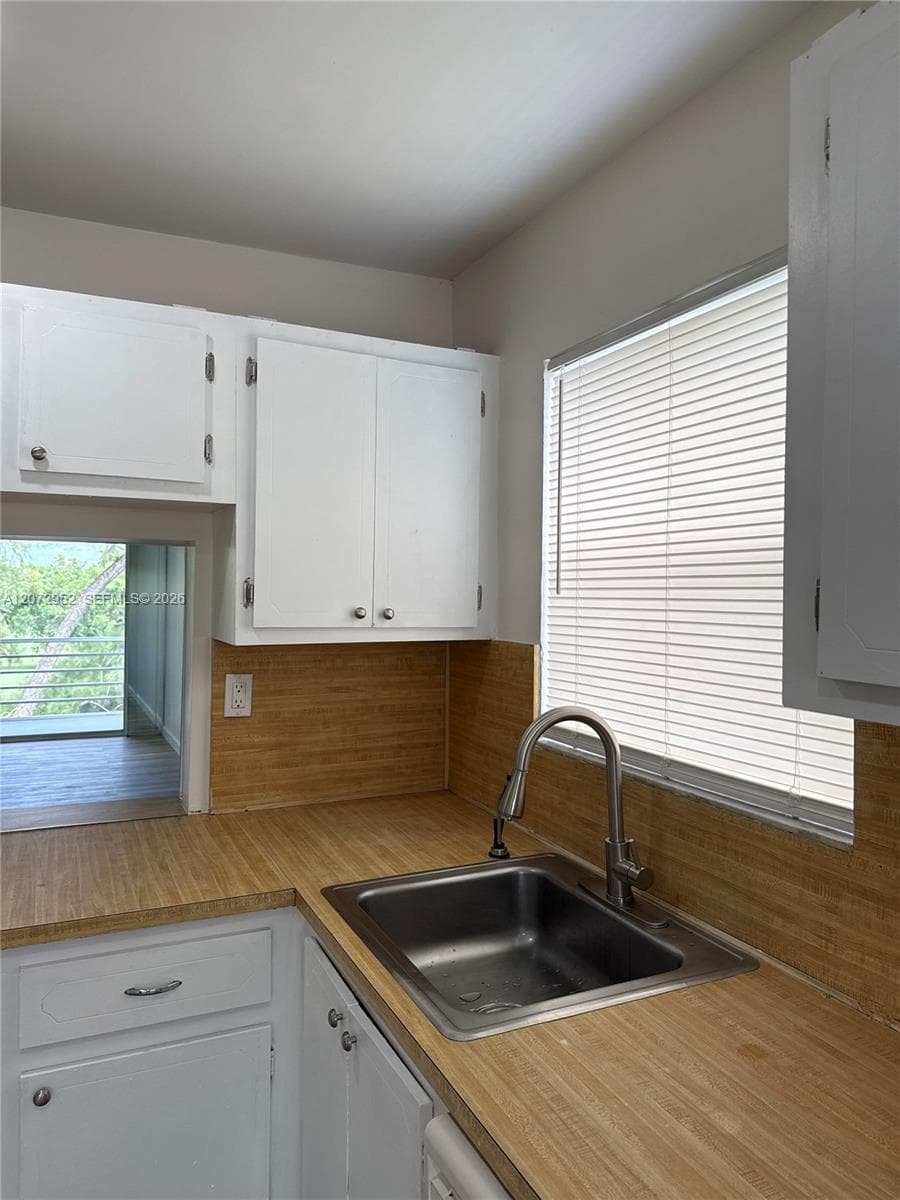 8380 Sands Point Blvd # J310, Tamarac FL 33321 photo 2