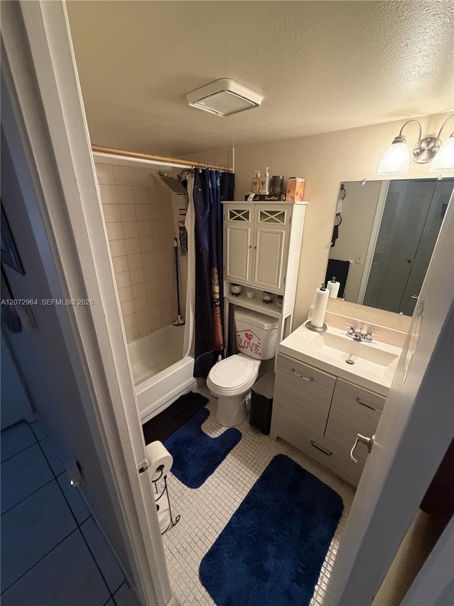 10350 SW 220th St # 241, Cutler Bay FL 33190 photo 5