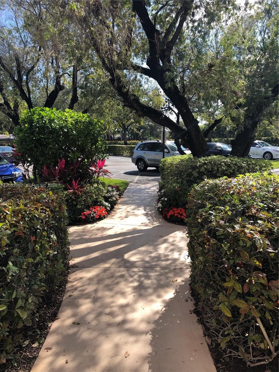10001 W Atlantic Blvd # 327, Coral Springs FL 33071
