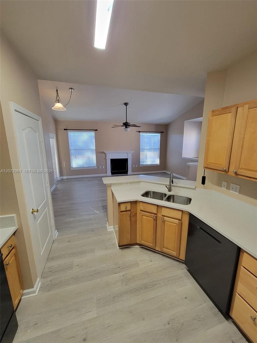 17962 VILLA CREEK DRIVE # 17962, Tampa FL 33647 photo 5