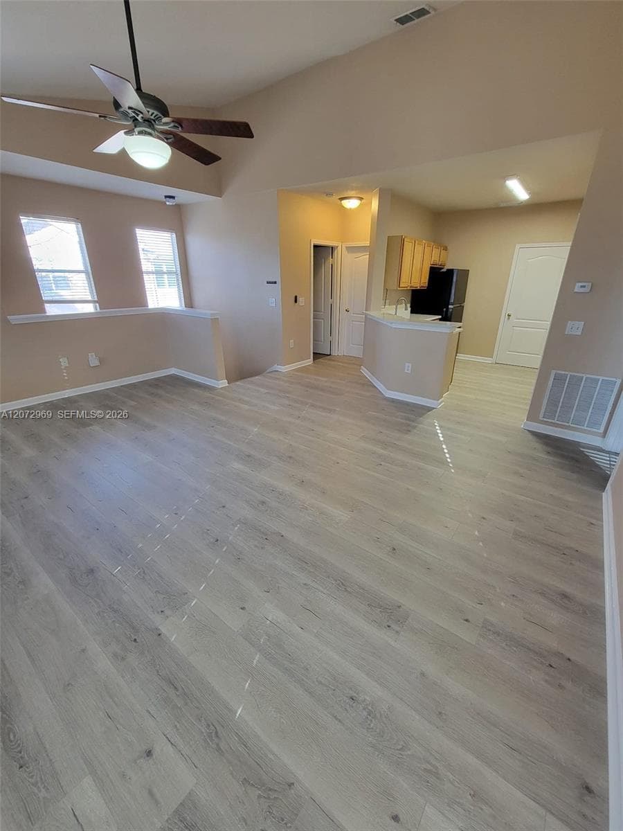 17962 VILLA CREEK DRIVE # 17962, Tampa FL 33647 photo 4