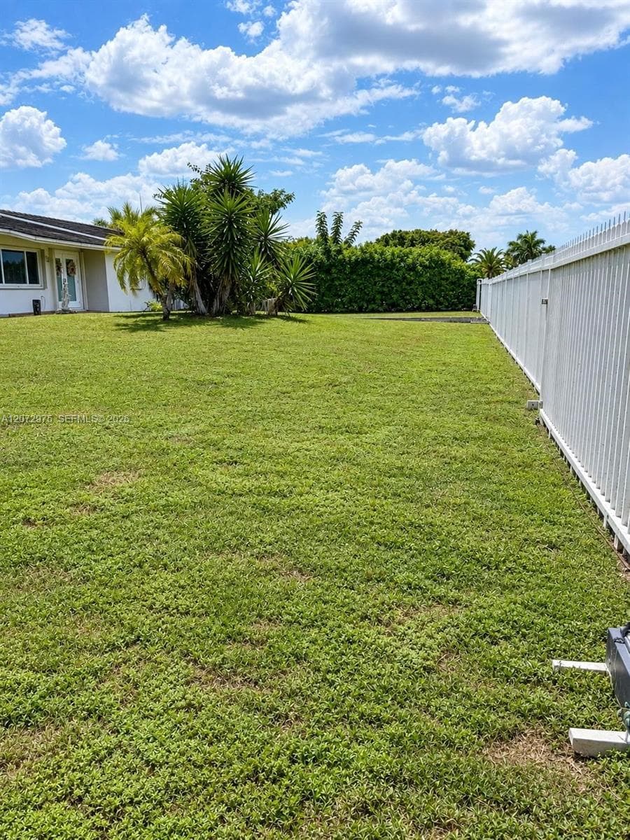 20890 SW 236th St, Homestead, FL 33031 photo 3