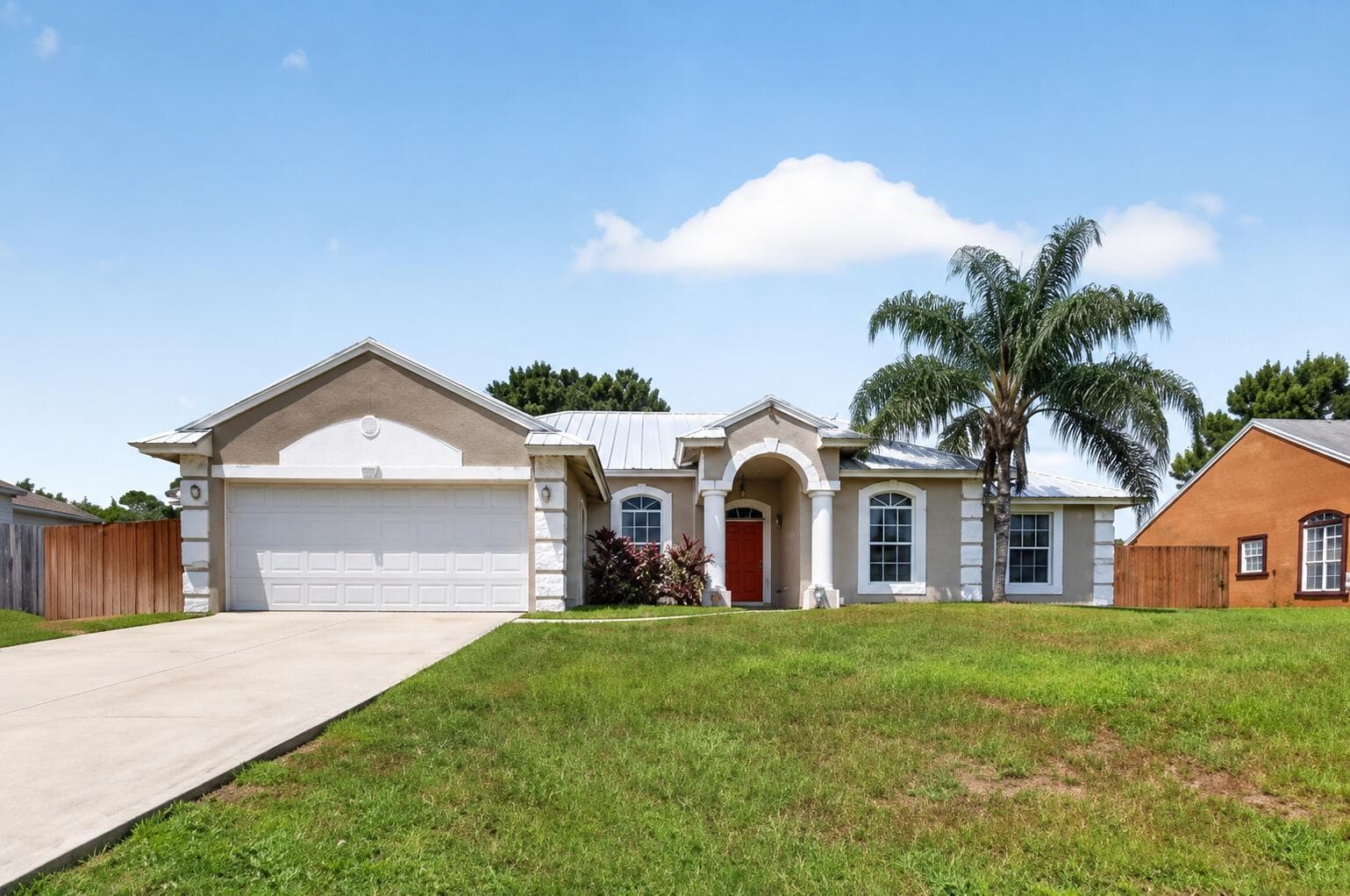 1561 SW GADSAN Avenue, Port St. Lucie FL 34953