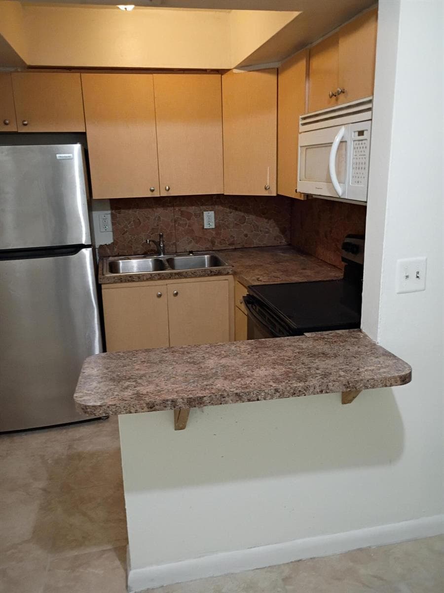 1845 NW 55TH Avenue # 4, Lauderhill FL 33313 photo 2