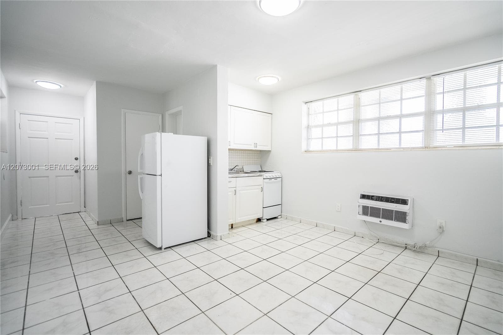 1940 Bay Dr # 6, Miami Beach FL 33141 photo 3