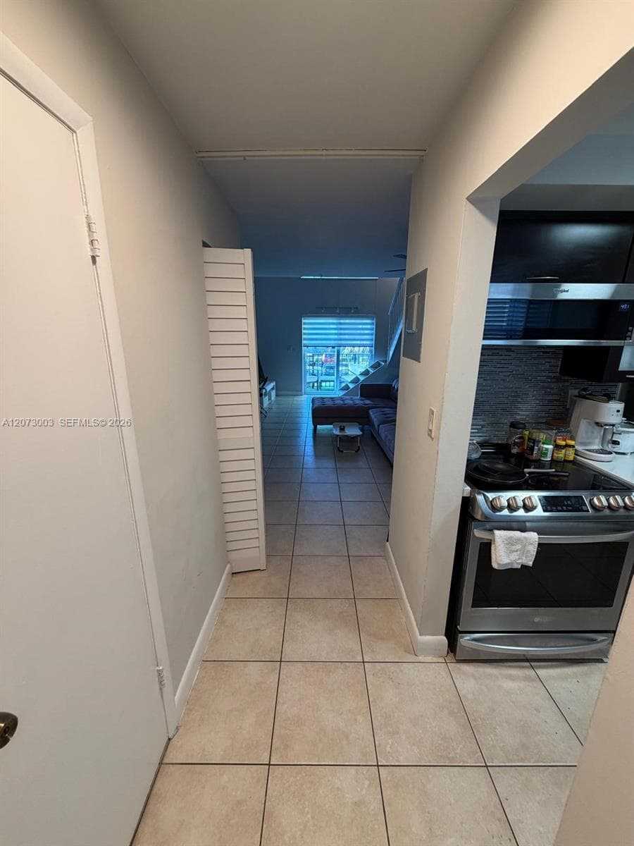 8600 SW 109th Ave # 4-221, Miami, FL 33173 photo 3