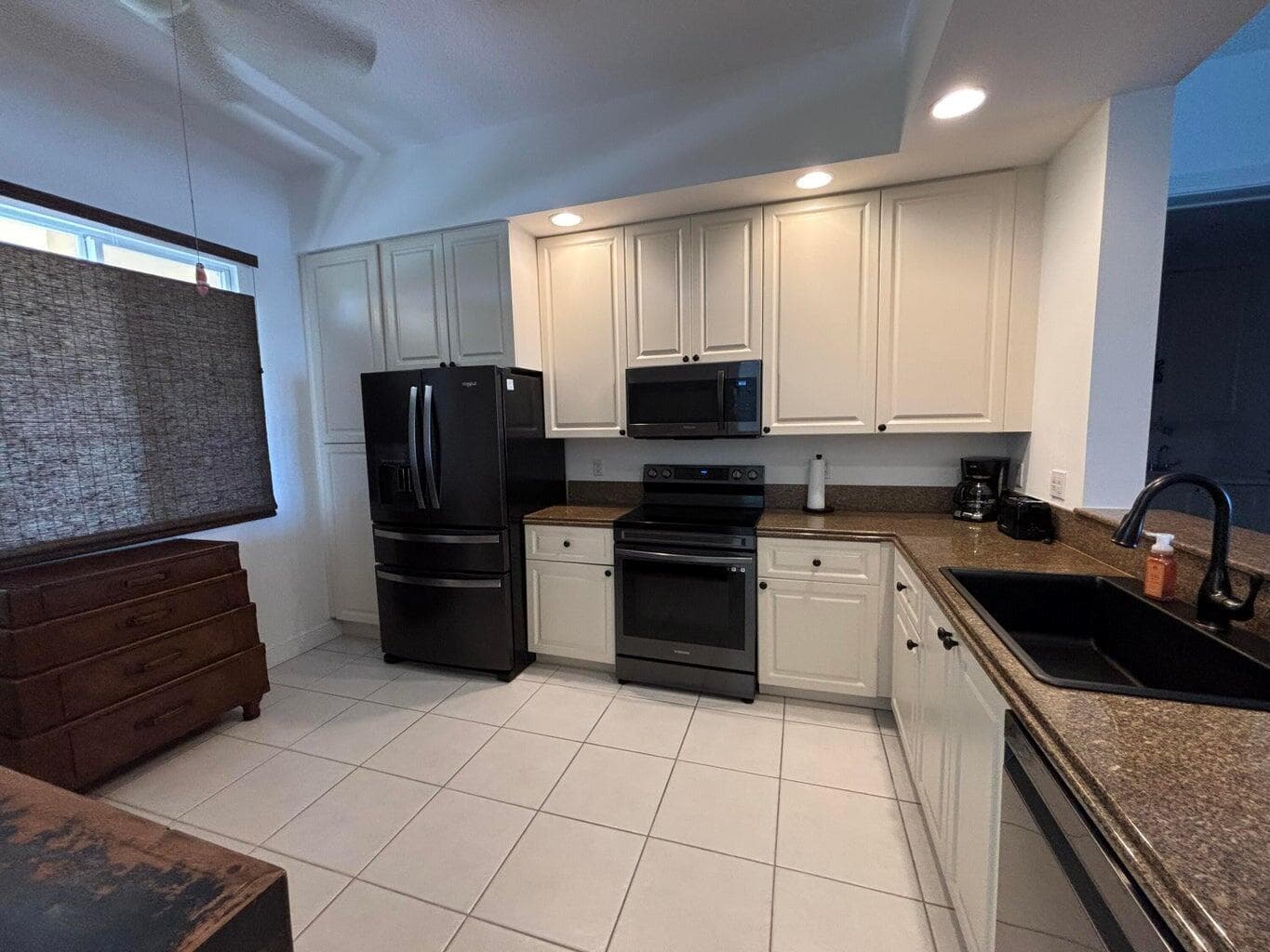 12 HARBOUR ISLE Drive W # 306, Fort Pierce FL 34949 photo 3