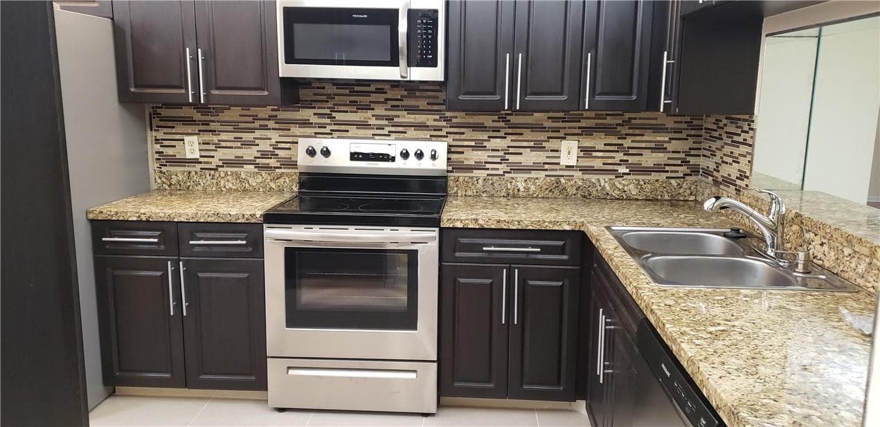 7050 NW 44TH Street # 403, Lauderhill FL 33319 photo 2