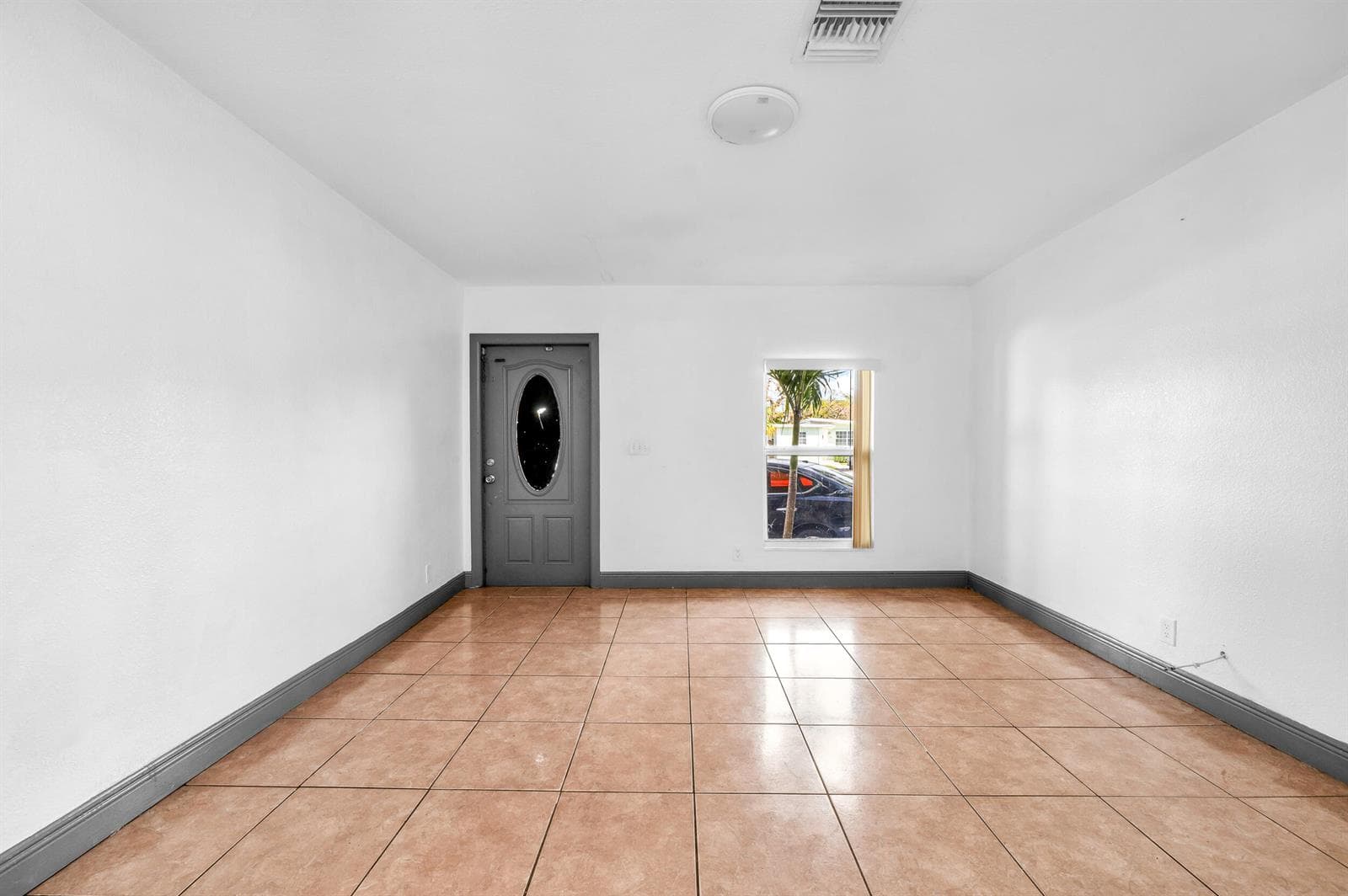 124 SW 10TH Avenue, Boynton Beach FL 33435 photo 5