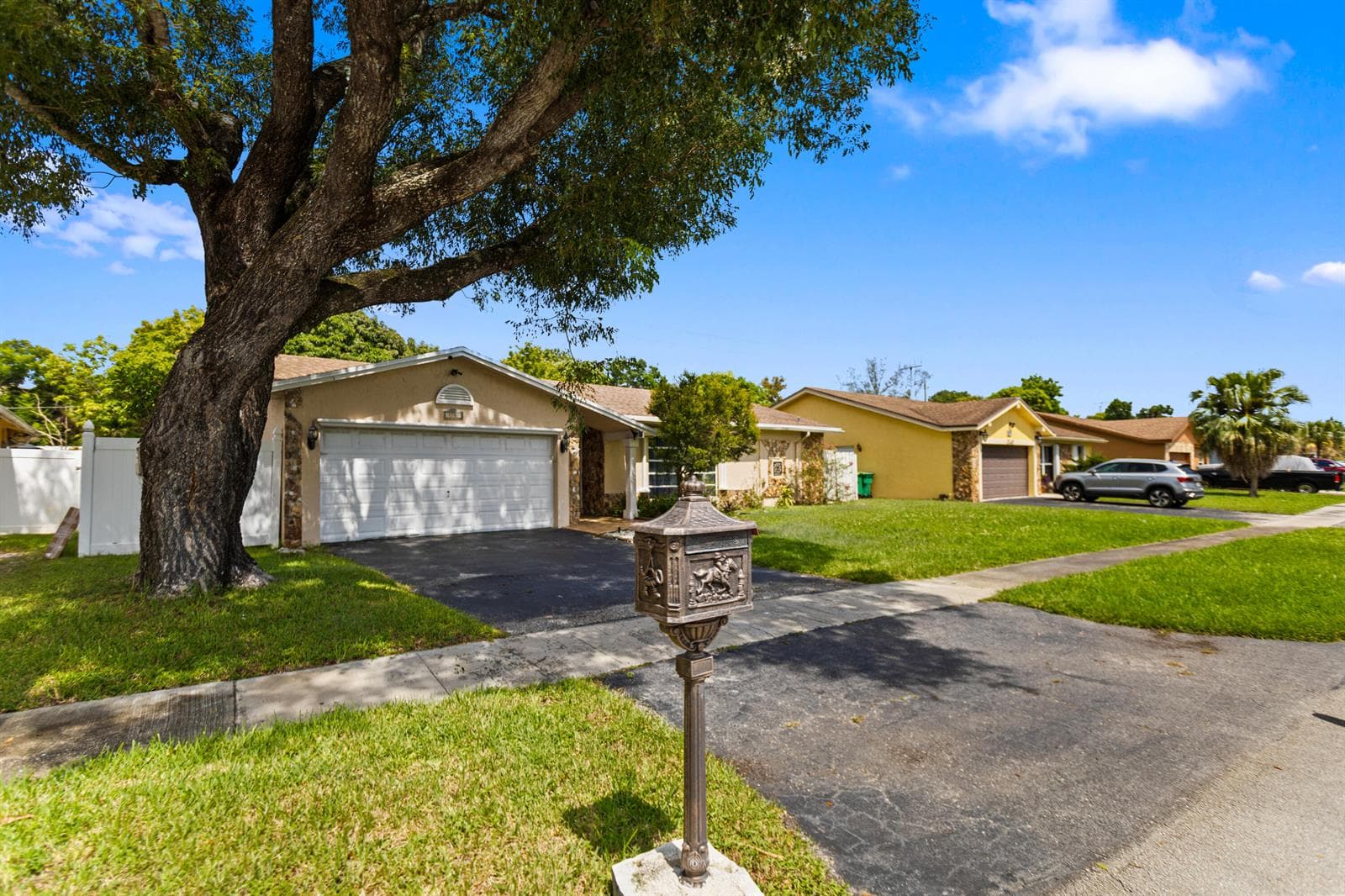 3750 NW 73rd Avenue, Lauderhill FL 33319 photo 2