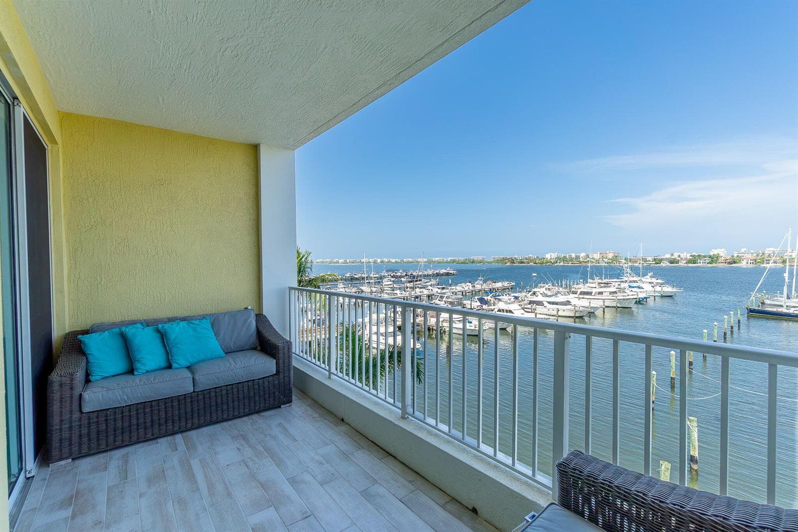806 E Windward Way # 424, Lantana FL 33462 photo 4