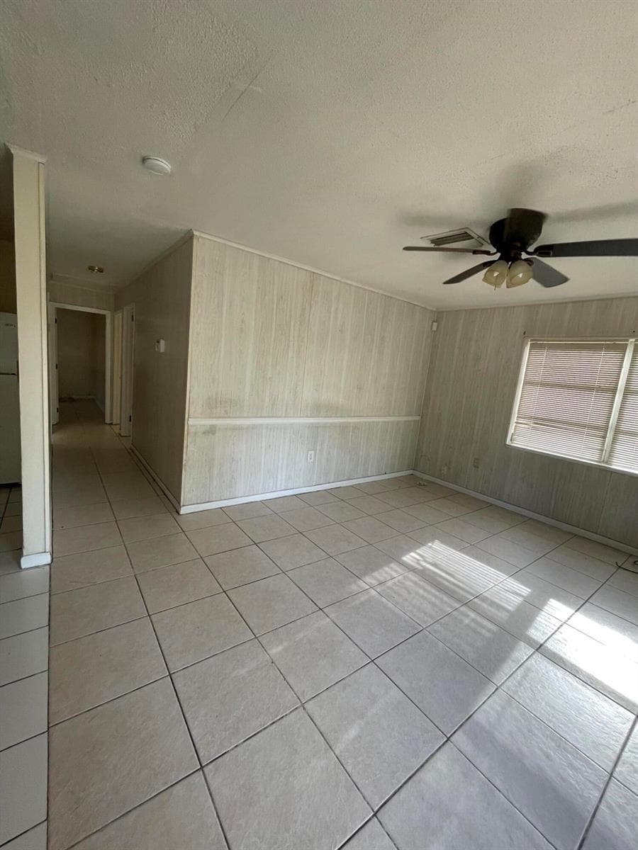 2801 AVENUE E, Fort Pierce FL 34947 photo 3