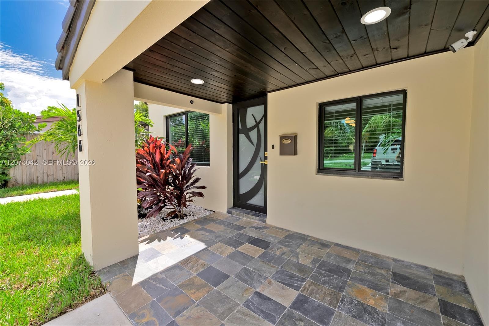 1566 NE 174th St, North Miami Beach FL 33162 photo 3