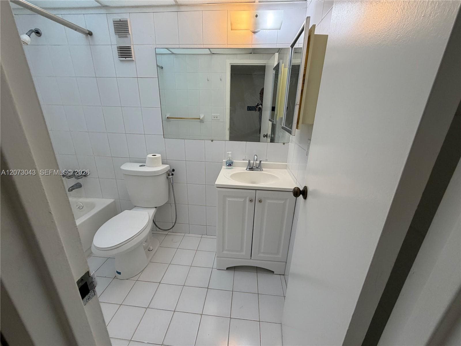 1825 W 44th Pl # 308, Hialeah FL 33012 photo 5