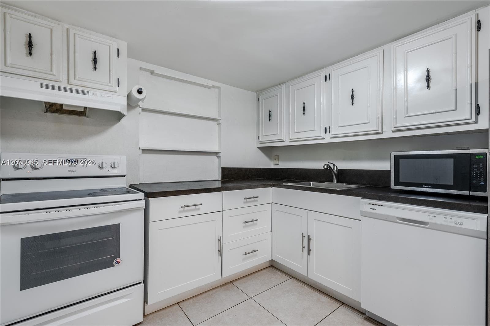 2000 Atlantic Shores Blvd # 107, Hallandale Beach FL 33009 photo 3