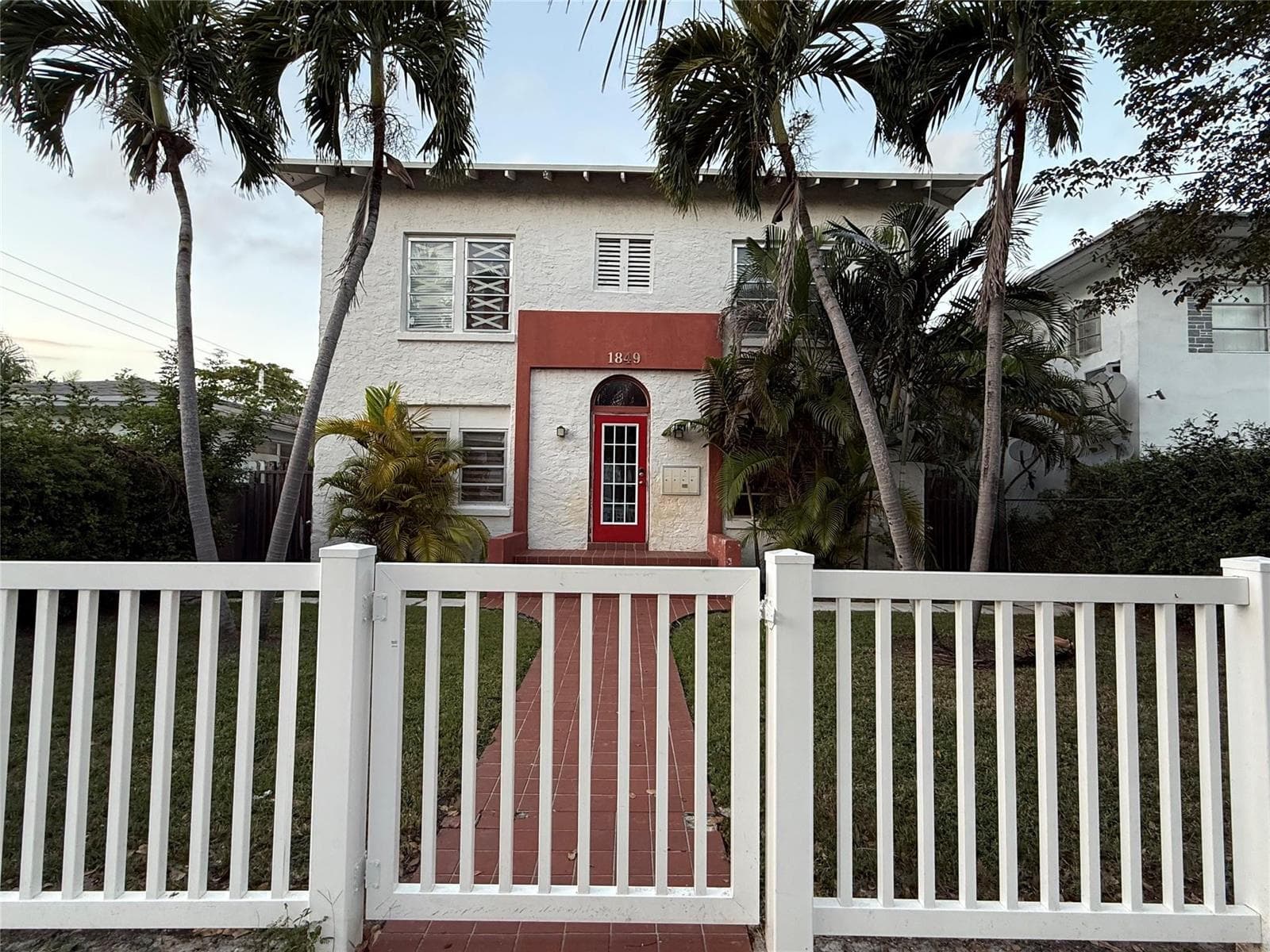 1849 Dewey Street # 2, Hollywood FL 33020 photo 2