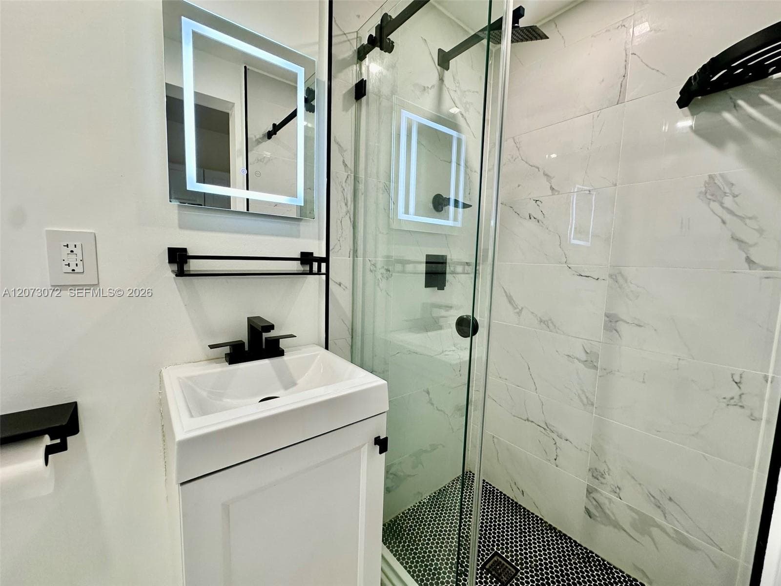 1309 NW 55th Ter, Miami FL 33142 photo 4