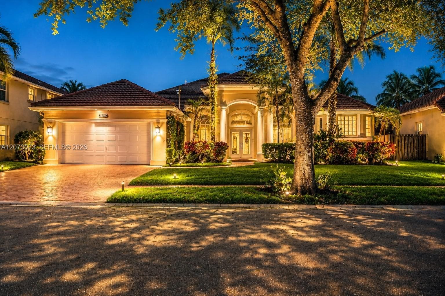 13845 NW 20th St, Pembroke Pines FL 33028