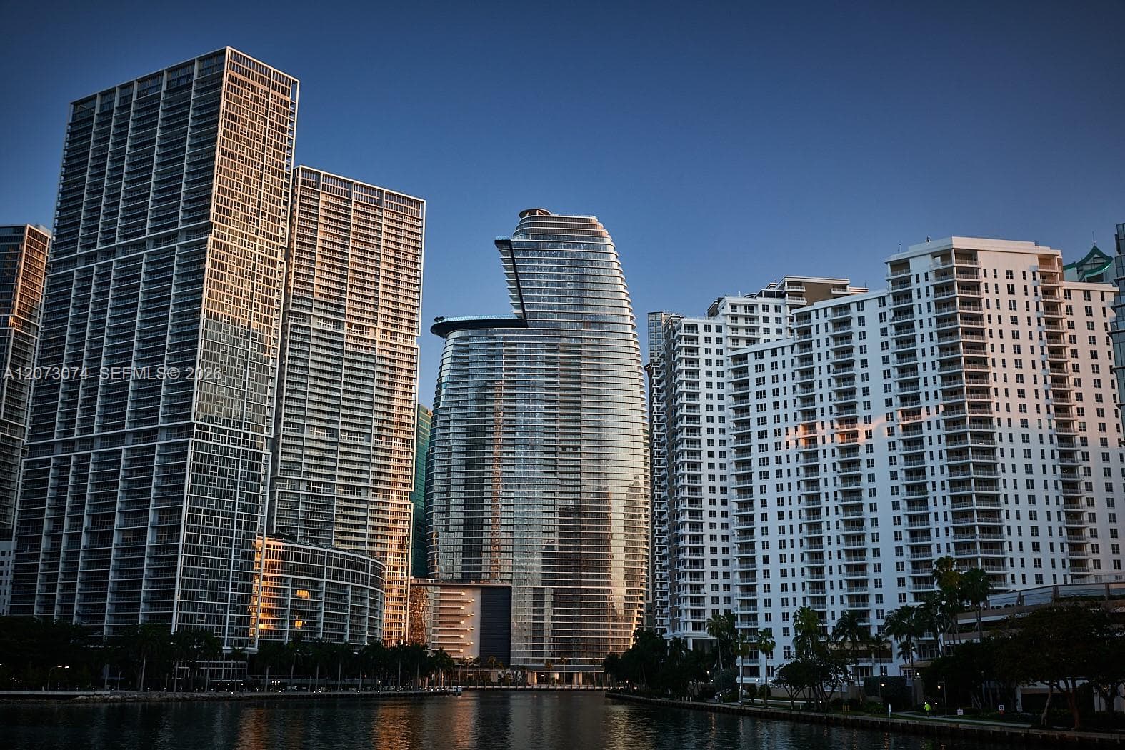 300 Biscayne Boulevard Way # 2608W, Miami FL 33131 photo 3