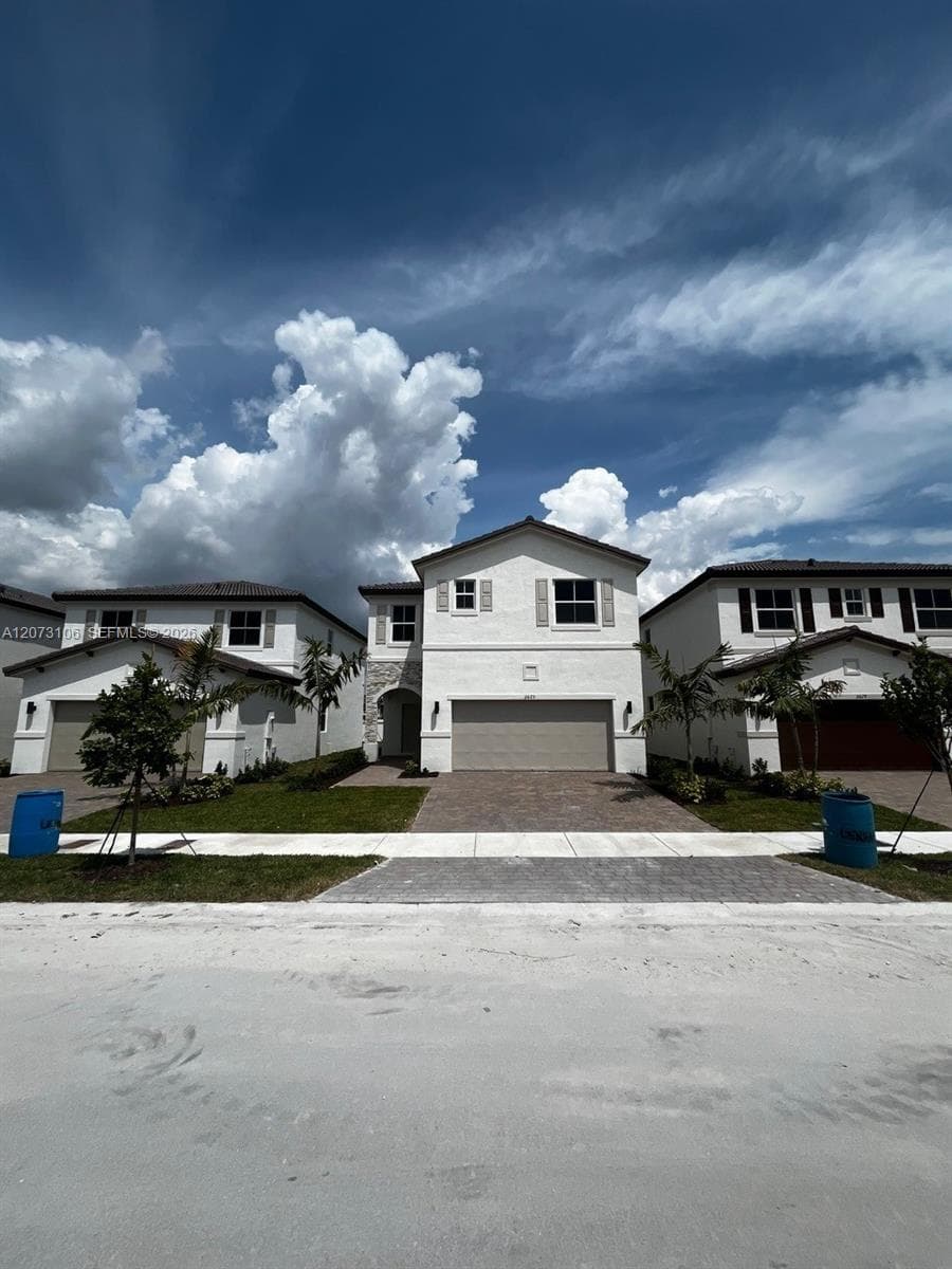 2625 SE 24th Ct, Homestead FL 33035 photo 2