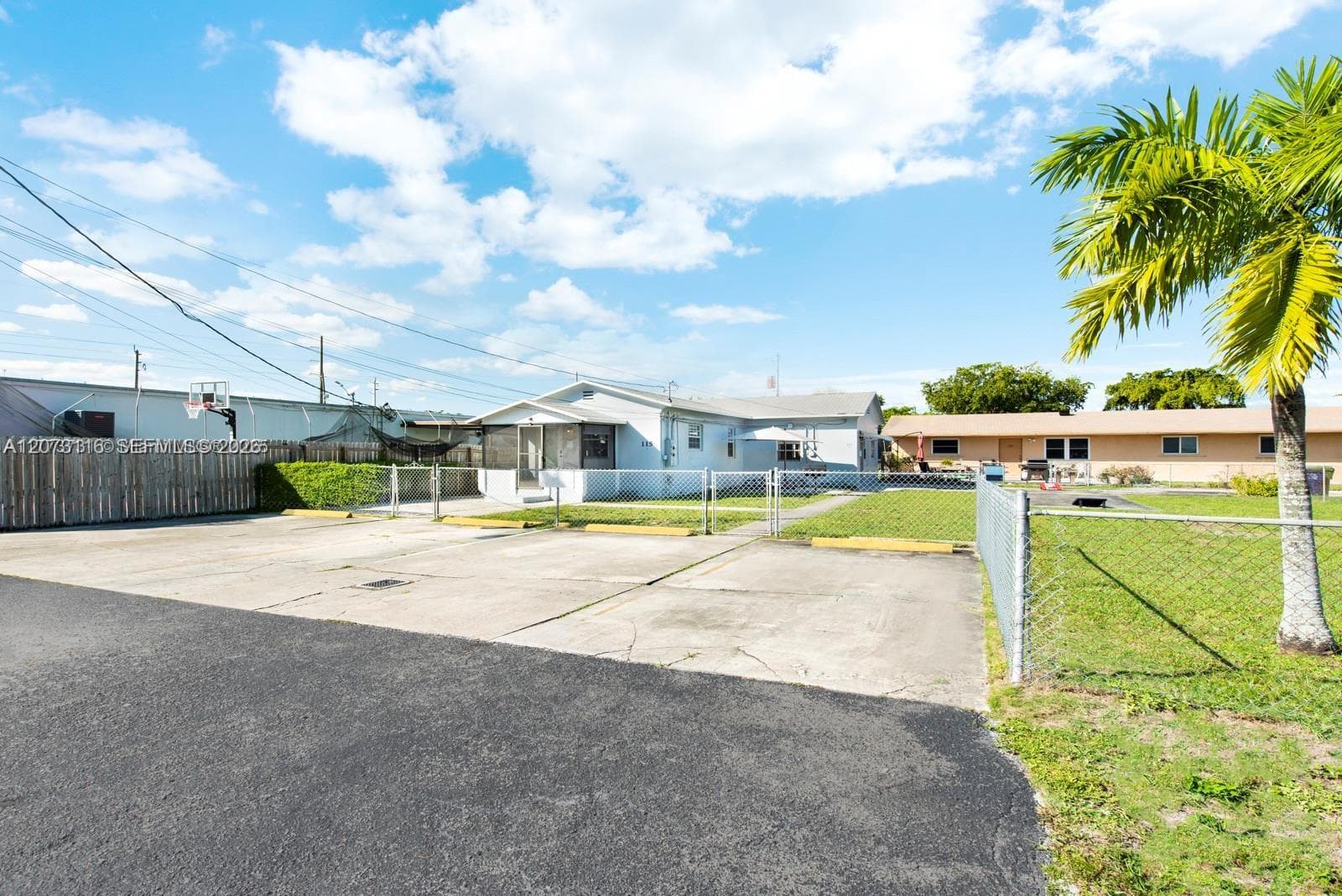 115 SE 2nd St # 2, Hallandale Beach FL 33009 photo 5