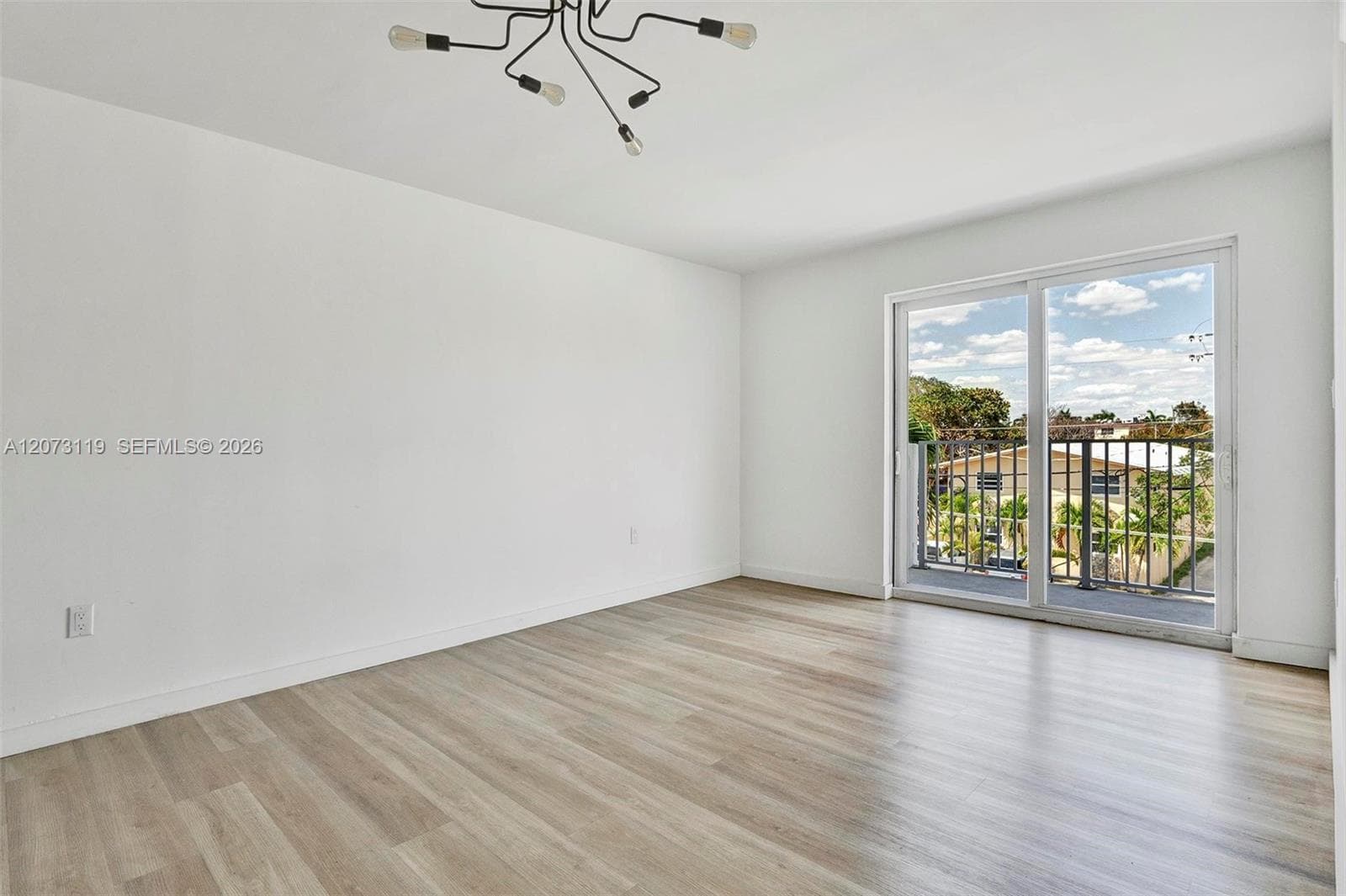 620 SW 10th St # 305, Miami FL 33130 photo 5
