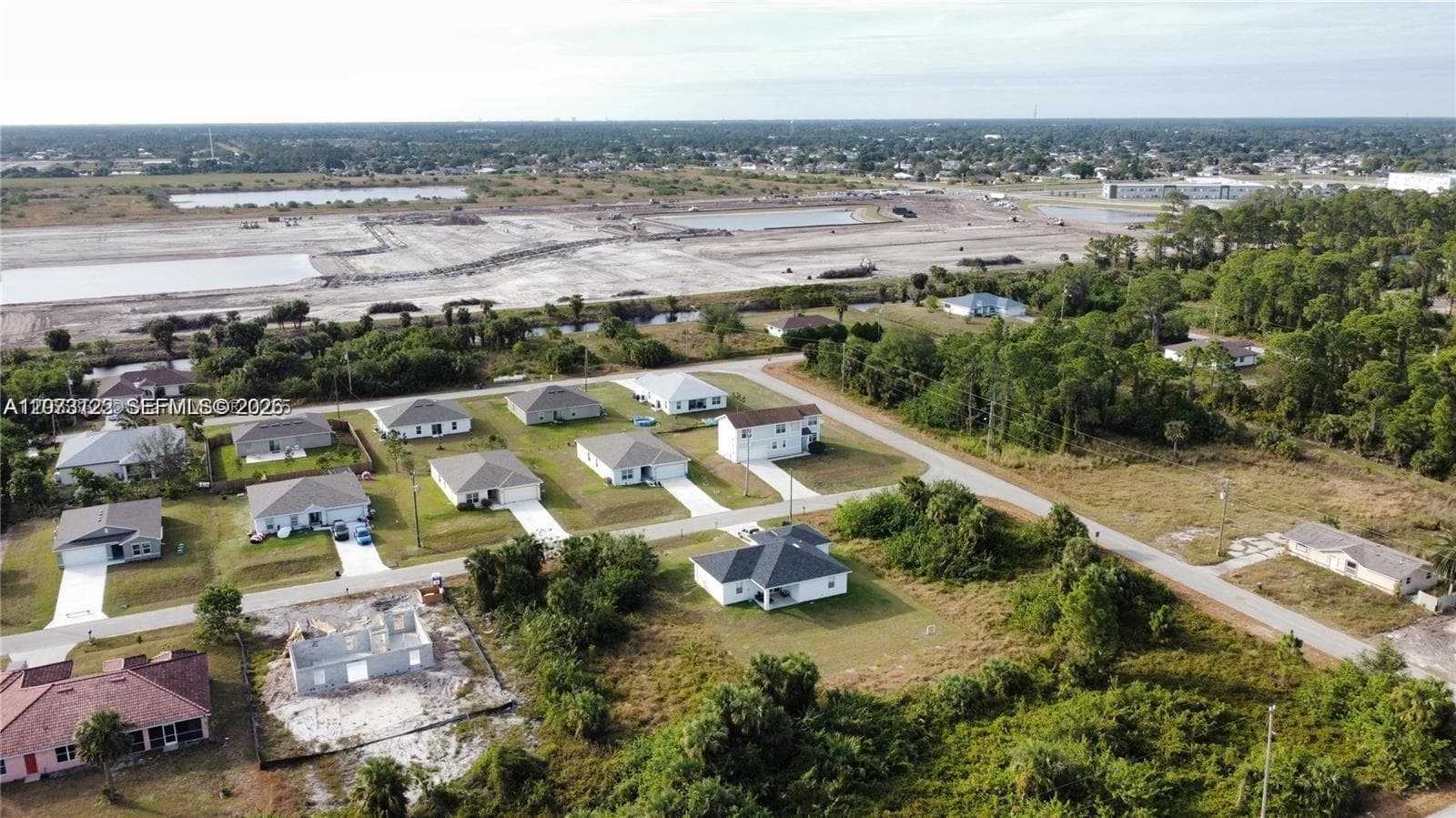 728 Cahn St E, Lehigh Acres FL 33974 photo 3