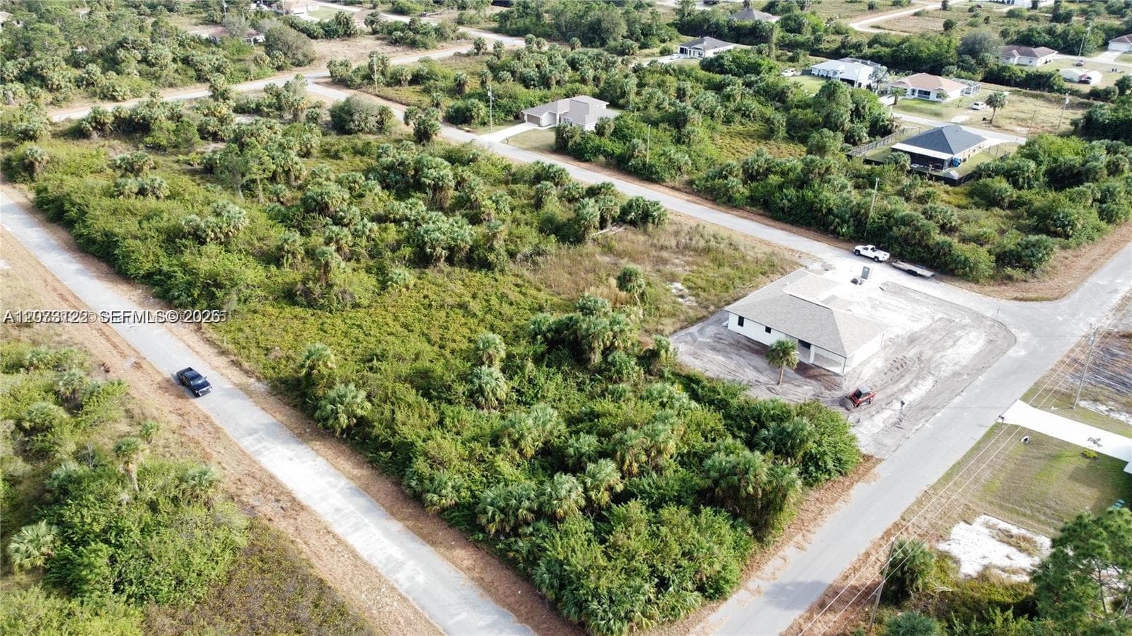 728 Cahn St E, Lehigh Acres FL 33974 photo 5