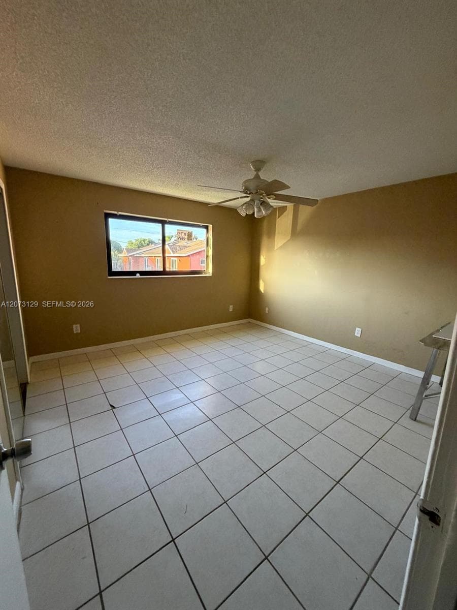 6941 W 7th Ave # 10, Hialeah FL 33014 photo 4