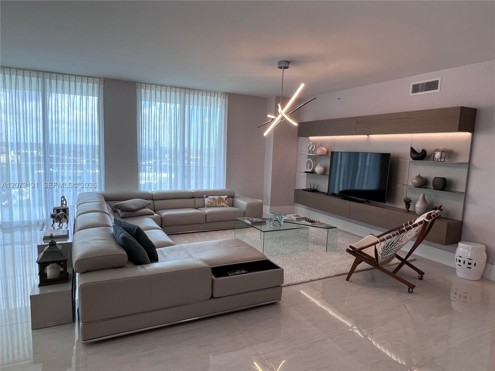 17301 Biscayne Blvd # 1402, North Miami Beach FL 33160 photo 2