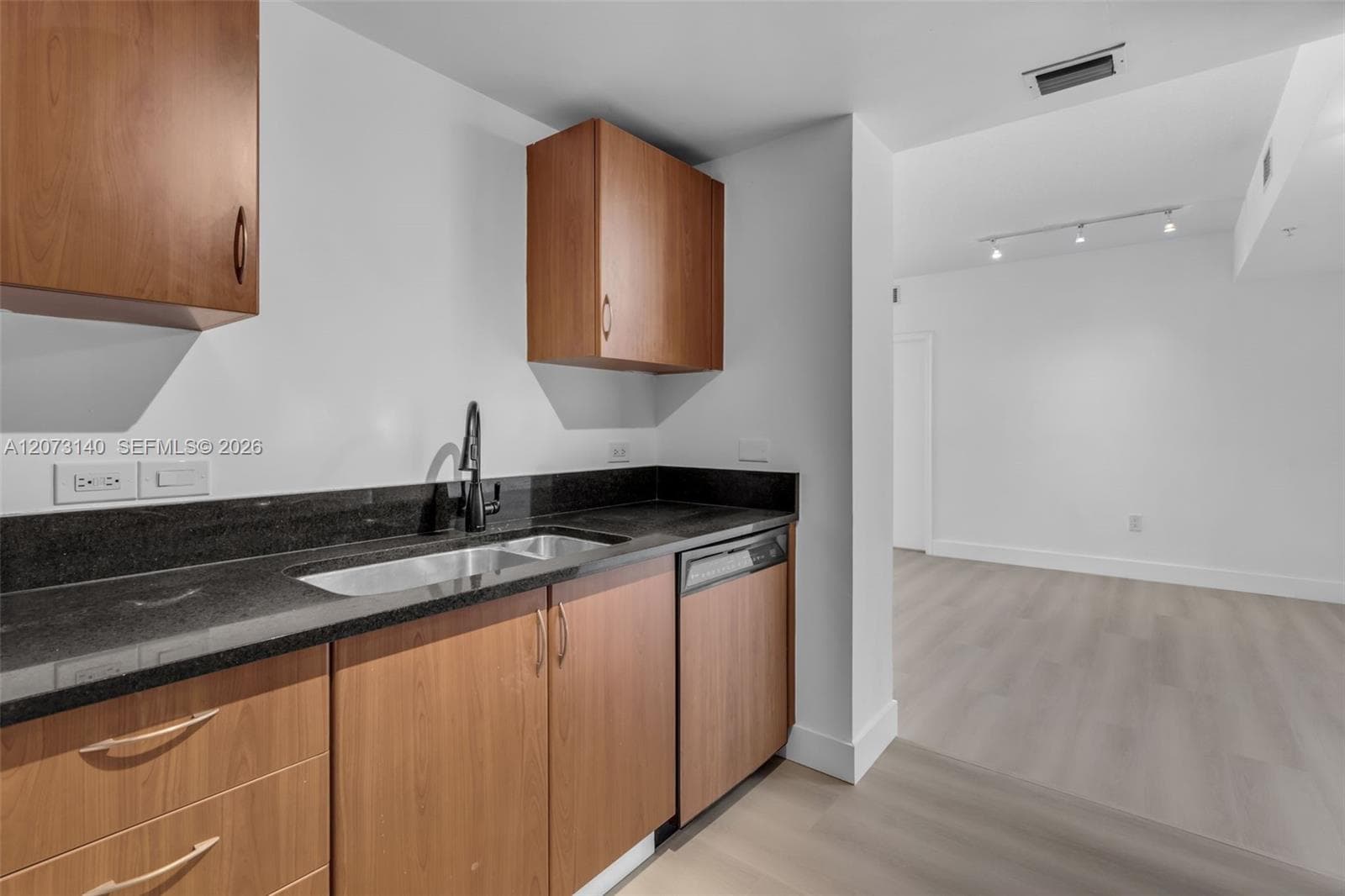 18800 NE 29th Ave, Aventura FL 33180 photo 3