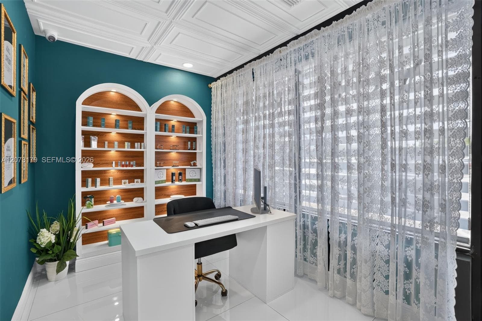 Turnkey Permanent Makeup & Beauty Studio for Sale in Westchester, Miami FL 33165 photo 3