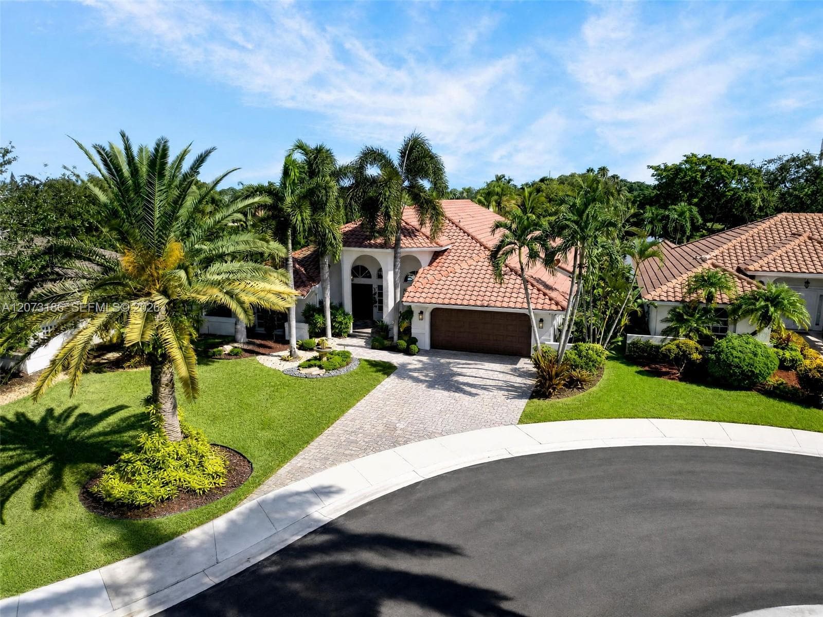 719 Crystal Ct, Weston FL 33326 photo 2