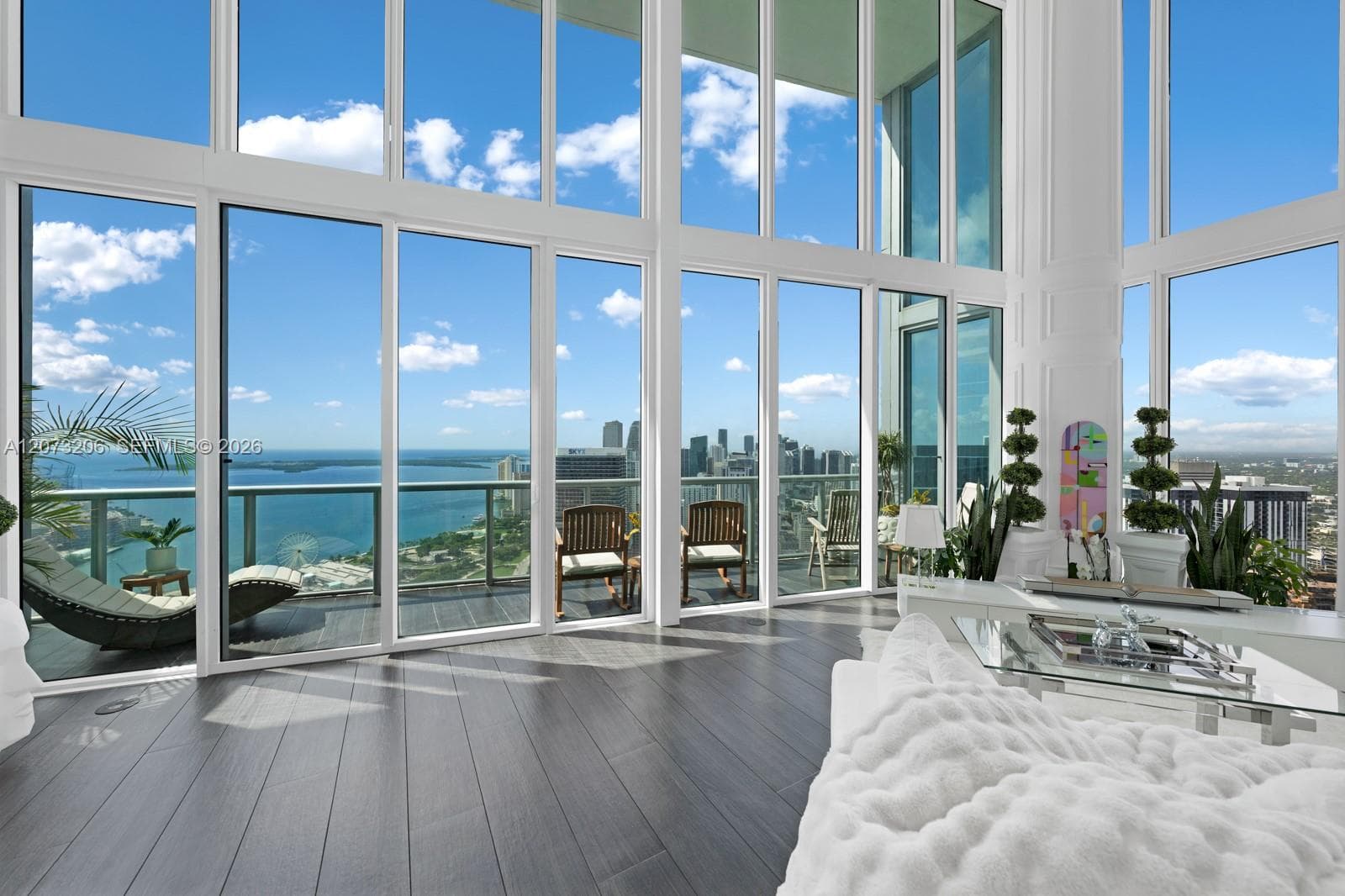 888 Biscayne Blvd # 5701, Miami FL 33132 photo 2
