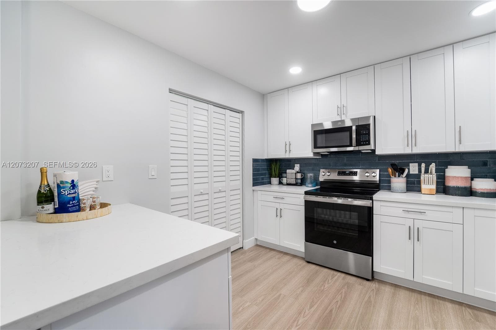 317 SE 3rd Ter, Dania Beach FL 33004 photo 3