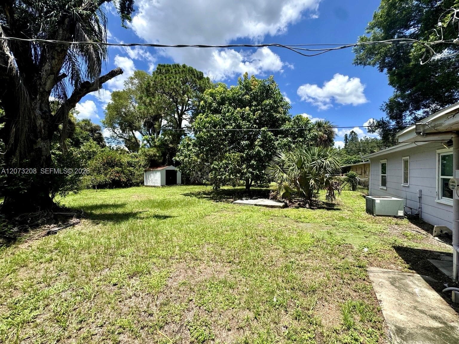 346 Muskegon Ave, Fort Myers FL 33905 photo 5
