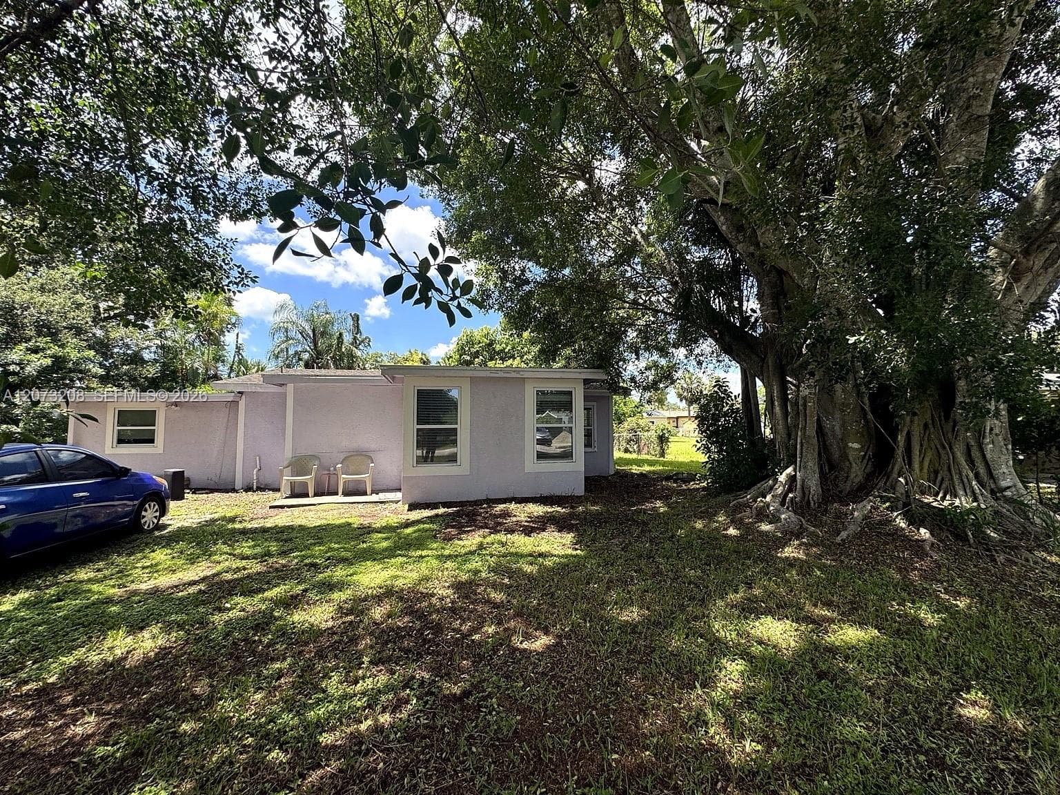 346 Muskegon Ave, Fort Myers FL 33905 photo 4