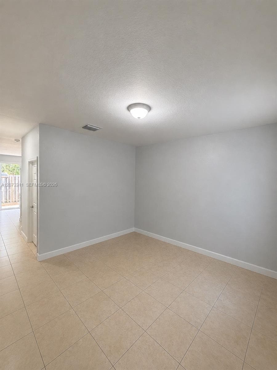 14701 SW 22nd Ter, Miami FL 33185 photo 3