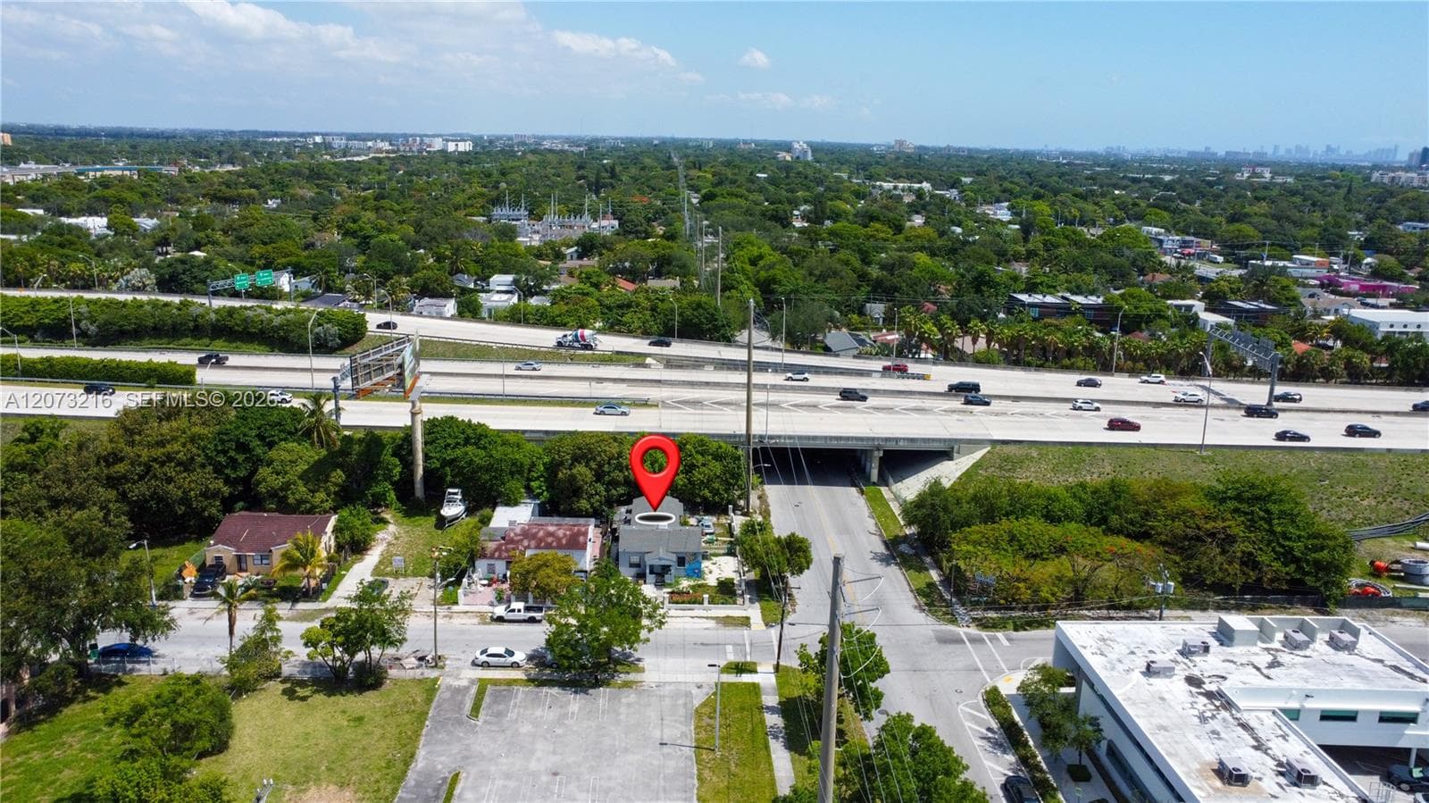 301 NW 37th St, Miami FL 33127 photo 4
