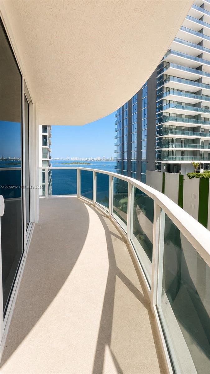 601 NE 23 ST # 1103, Miami FL 33137 photo 2