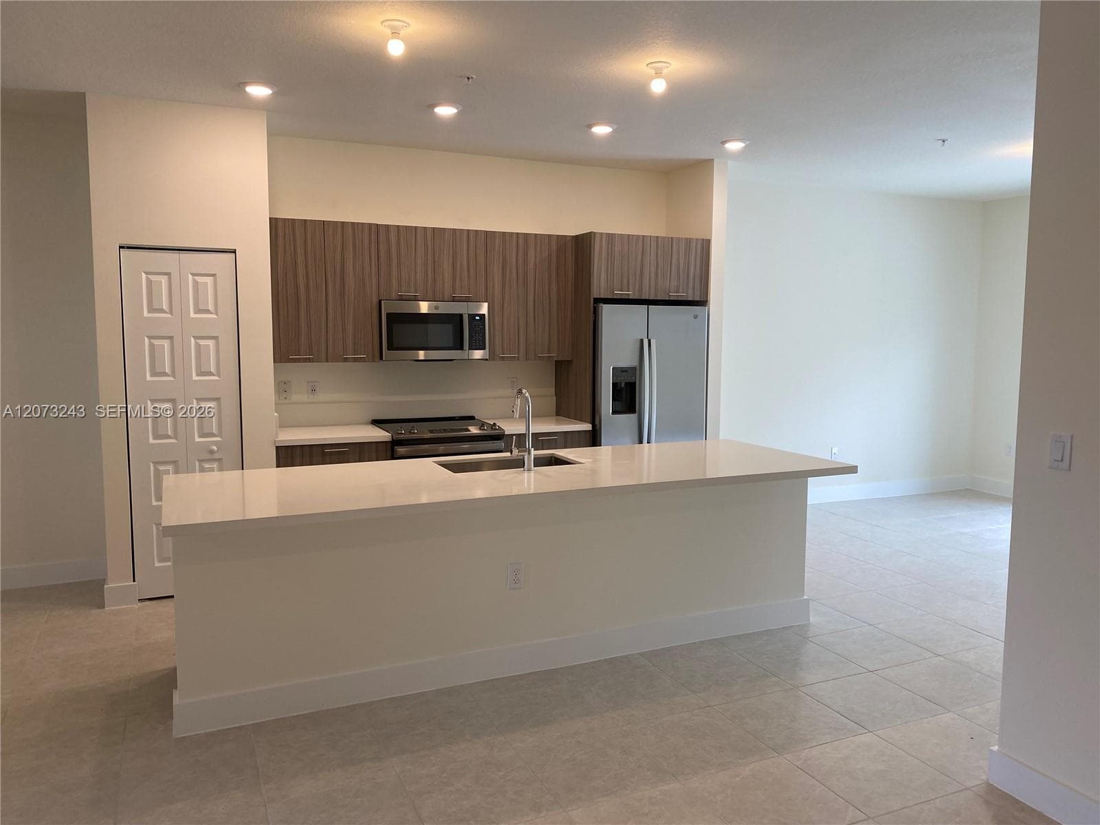 7915 NW 104th Ave # 4, Doral FL 33178 photo 3