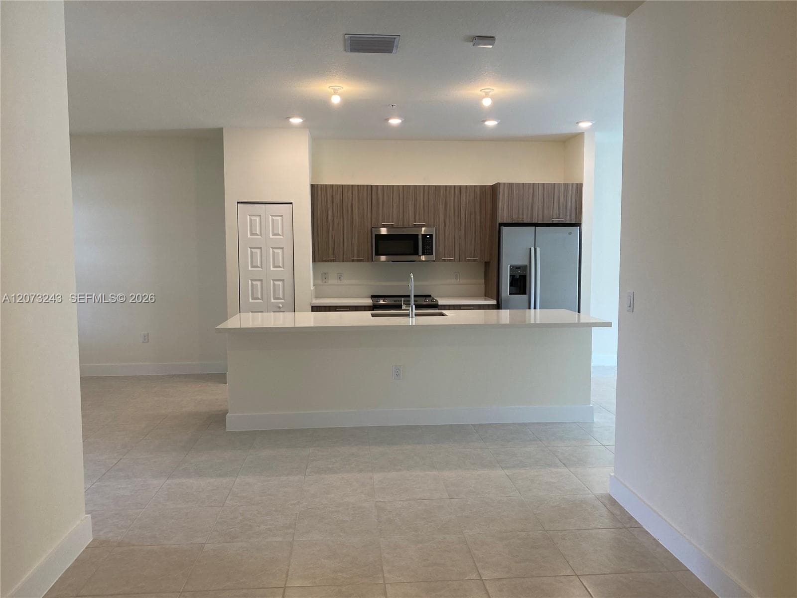 7915 NW 104th Ave # 4, Doral FL 33178 photo 4