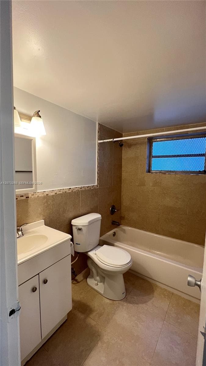 1234 Euclid Ave # 4, Miami Beach FL 33139 photo 5